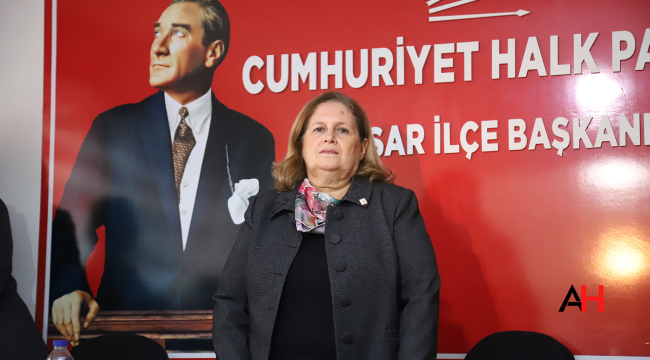 Akhisar CHP kadın kollarına başkanlığına atanan Güven göreve başladı