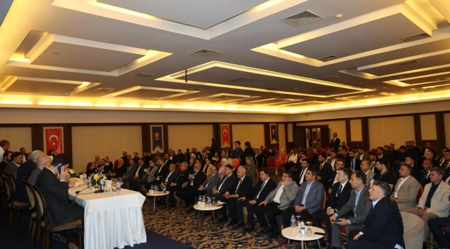 AKP il teşkilat toplantısı