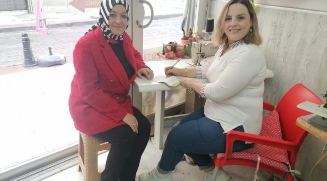 AKP'li kadın kolları "hane hane Manisa" çalışmasına başladı