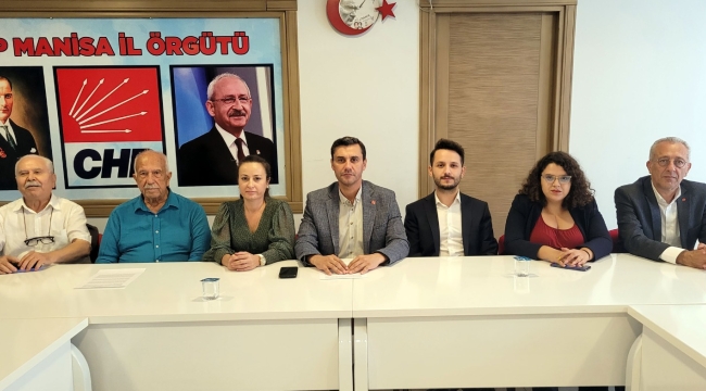 Anayasayı koruyacakları hatırlatan CHP il başkanı Zeyrek''Anayasa devletin kuruluş belgesidir''