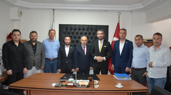 Başkan Akan'dan oda ziyeretleri