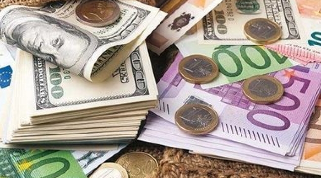 Dolar ve Euro zirve yeniledi