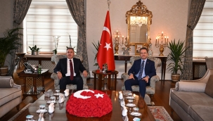 İzmir valisi Manisa'da