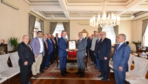 MESOB üyesi oda başkanları Vali Ünlü'yü ziyaret etti