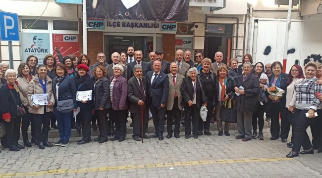 Öğretmenler CHP'de