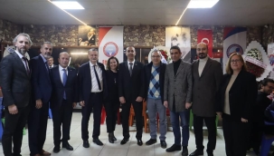 Öğretmenler öğretmenler günü yemeğinde buluştu