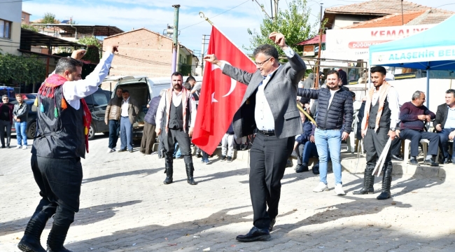 Önce temel attı sonra harmandalı oynadı