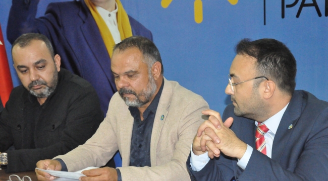 Salihli İyi parti ilçe başkanı partisinden istifa etti