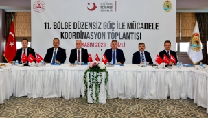 Vali Ünlü, Denizli'de düzensiz göç ile mücadele koordinasyon toplantısına katıldı