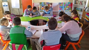 Zeynelzade çocuk kütüphanesi'nden çocuklara ücretsiz hizmet