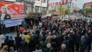 Adaylığını açıklayan Bilgin'geleceği inşa etmek için yola çıktım'