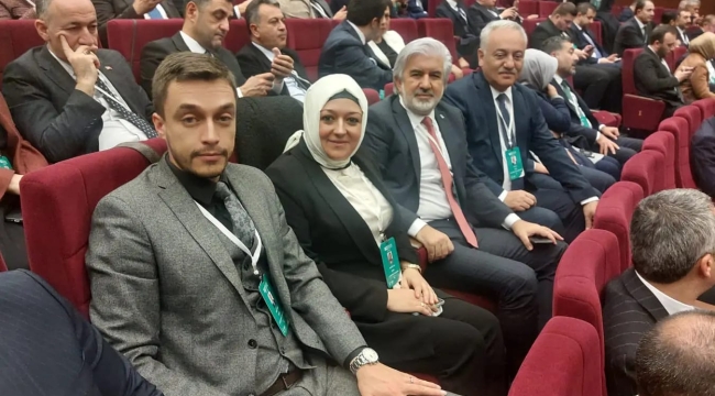AKP Manisa il yöneticileri genişletilmiş il başkanları toplantısına katıldı