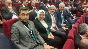 AKP Manisa il yöneticileri genişletilmiş il başkanları toplantısına katıldı