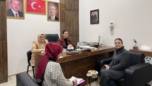 Başkan Kaplan Soma'da AKP kadın kollarındaki mülakata katıldı