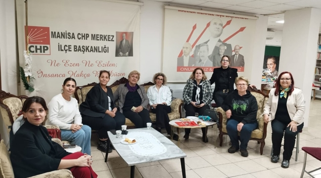 CHP'de boş bulunan 4 ilçeye kadın kolları başkanı atandı