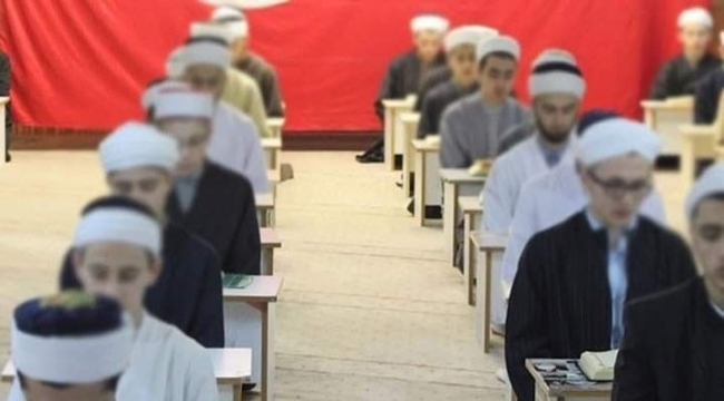 CHP Manisa il kadın kolları' kirli ellerinizi çocukların üzerinden çekin'