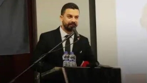 CHP Şehzadeler ilçe başkanı Mert Özkösemen oldu