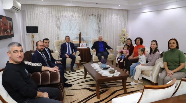 Genel başkan Özel'den başkan Bilgin'e taziye ziyareti