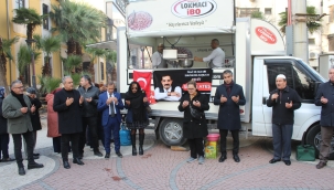 İYİ parti Manisa'da Sinan Ateş'i andı