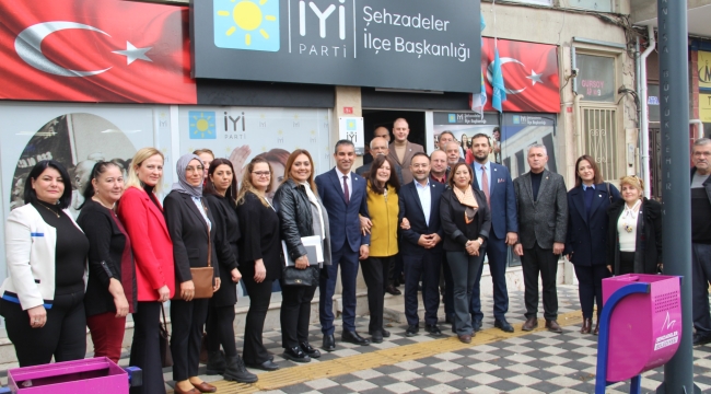 İyi partiden 17 ilçede 17 yerel seçim toplantısı
