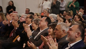 İzmir Otizm Korosu'ndan Akhisar'lılara müzik ziyafeti