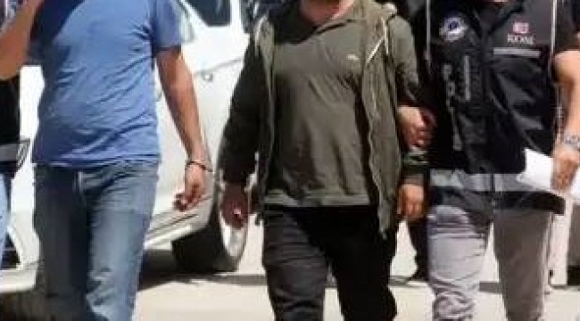 Manisa'nında bulunduğu 73 ilde silah kaçakçılarına opersyon bin 264 kişi yakalandı