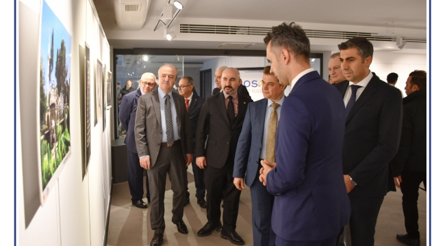 OSB'de özgürlüğün renkleri fotoğraf sergisi açıldı