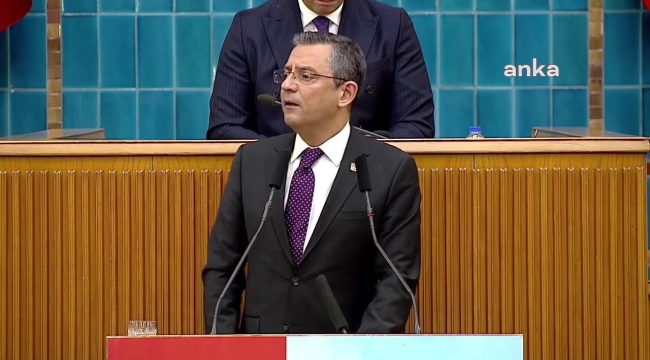 Partisinin gurup toplandısında konuşan Özel'prokasyonu yapanaları açıkladı'