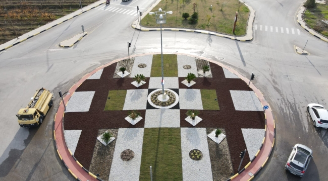 Trafiği rahatlatacak Dr.Sadık Ahmet meydanı ve sarıkız kavşağı hizmete girdi