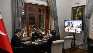 Vali Ünlü video konferansa katıldı