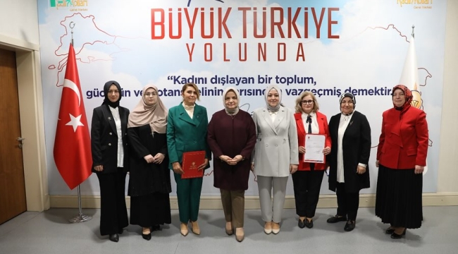 Yunusemre ve Salihli AKP kadın kollarına atama 