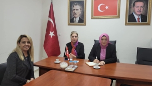 AKP'de Saruhanlı 'da kadın kolları için temayül yoklaması