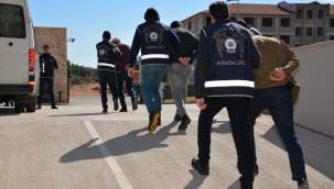 Arama kaydı bulunan 3 bin 209 kişi yakalandı