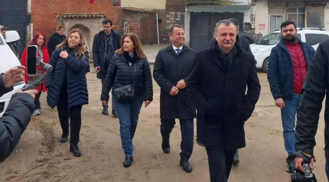 Balaban adım adım Yunusemre'yi dolaşıyor