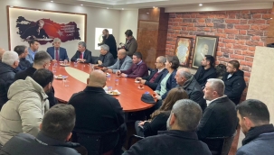 Başkan adayı Okur,''esnafın yanında olan bir belediye yönetimi inşa edeceğiz''