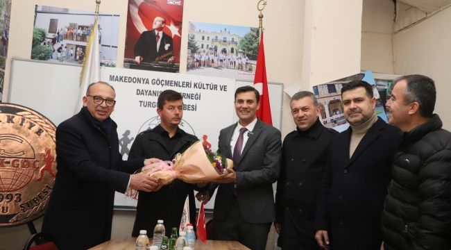 Başkan adayı Zeyrek'ten Akın'a destek