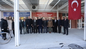 Başkan Dutlulu,gaziler şehit dul ve yetimleri ve muharip gaziler derneklerini ziyaret ettii