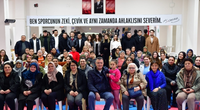 Başkan Öküzcüoğlu kadın kooperatifi üyeleriyle bir araya geldi