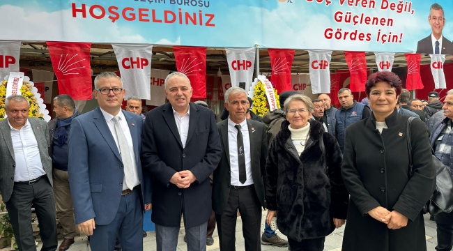 CHP Gördes belediye adayı Büke'nin seçim bürosu açıldı