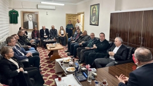 CHP ilçe yönetimi Cem evi ve park kulübünü ziyaret etti