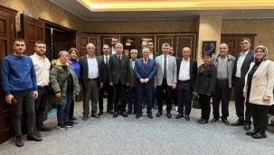 CHP Soma başkan adayı Okur belediye başkanı Tulup'u ziyaret etti