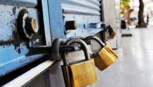 Kurulan azalıyor,kapanan her ay artıyor