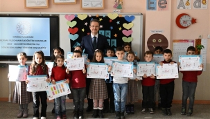 Manisa'da 301 bin 285 öğrenci karne aldı