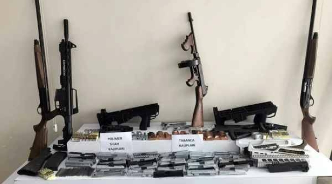  Manisa'nında yer aldığı 78 ilde mercek 9 operasyonu ile 2036 kişi yakalandı