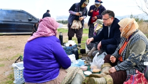 Öküzcüoğlu açık hava kavaltısında kadın işçilerle buluştu