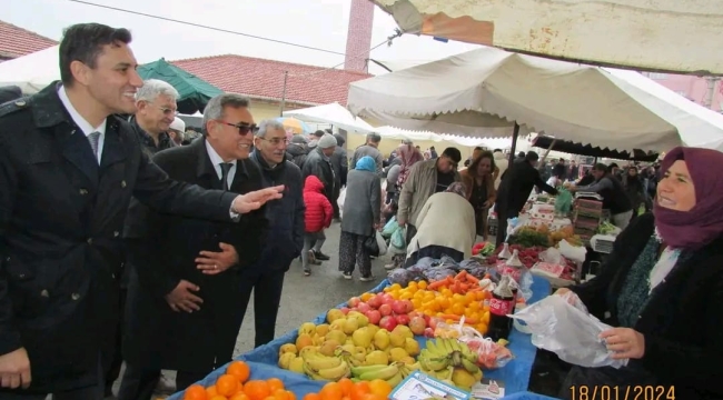 Selendi'yi ziyaret eden CHP adayı Zeyrek 'birlikte kazanacağız'