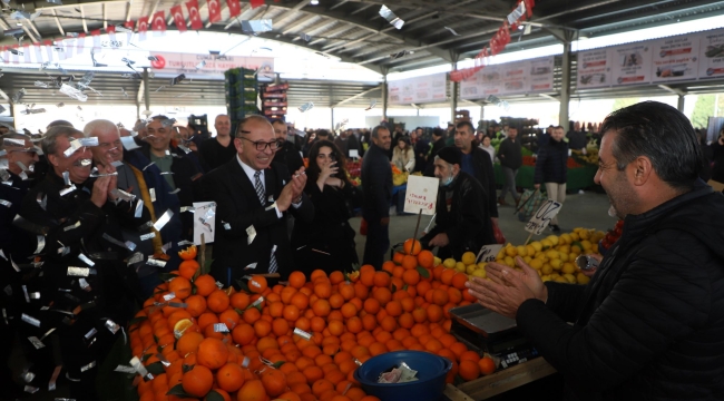 Yeni ve modern pazar yeri cuma pazarı açıldı