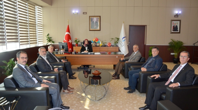 Ziyarette eğitim ele alındı