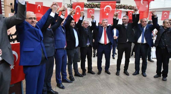 Adaylığını açıklayan Özdağ''ellerim temiz,anlım açık''