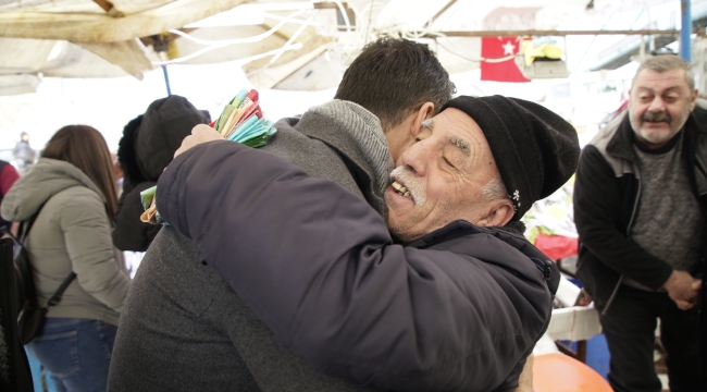 Başkan adayı CHP'li Zeyrek'ten pazarcıları sevindiren müjde